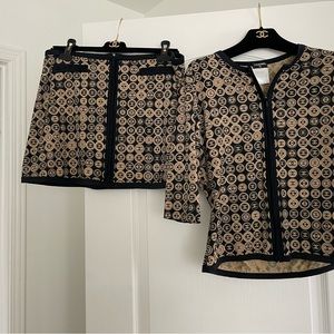 Chanel 2 piece skirt & jacket